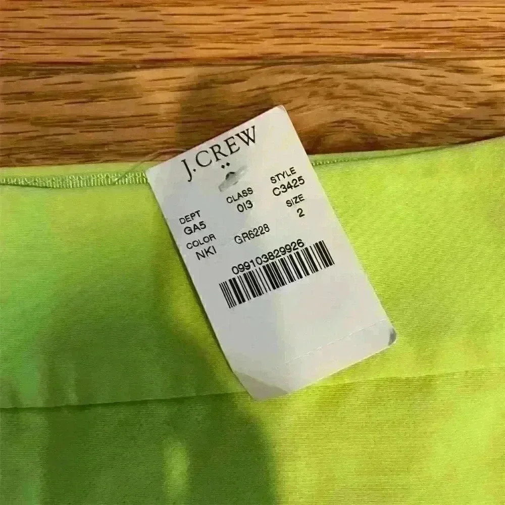 J.CREW Women's Neon Green Wrap Skort Size 2 Casual Built-in Shorts - Picture 2 of 7